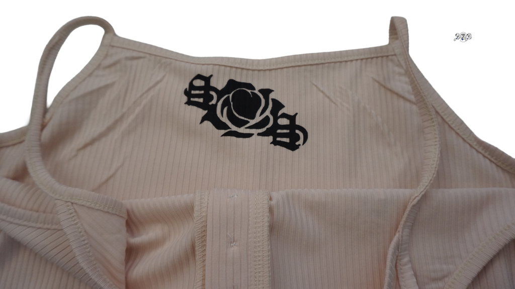 Peach "Jaguar Ouroboros" VaVaBold Casual Versatile Button Front Camisole